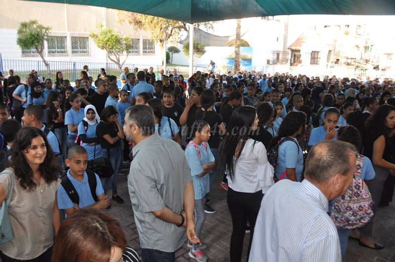 بالصور: افتتاح السنة الدراسية الجديدة في المدارس الثانوية بيافا "أجيال - الشاملة - يافا المستقبل" 